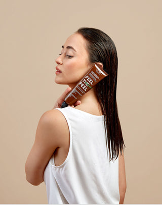 Peeling do skalpu Feel the peel z kompleksem kwasów AHA/BHA i sokiem z aloesu Veoli Botanica_2 - 3