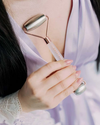 Set per massaggio facciale in acciaio inox - crioterapia Cryo Ice Beauty Set Crystallove - 2