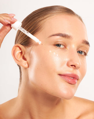 Siero viso con vitamina C 5% contro le discromie Nutridome