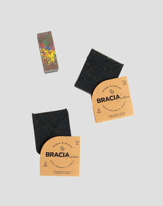 Sapone solido detergente e antibatterico carbone di cocco con liquirizia Bracia Mydlarze_3 - 3