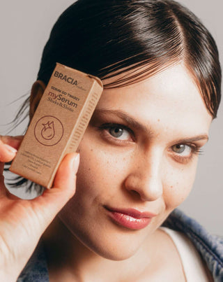 Siero viso illuminante con vitamina C e squalano Shake&Shine Bracia Mydlarze - 2