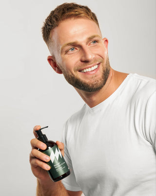 Gel doccia uomo con aloe vera al profumo di legno di sandalo Monolit - 3