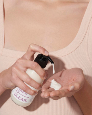 Emulsione detergente naturale per il viso Make it clear Veoli Botanica - 2