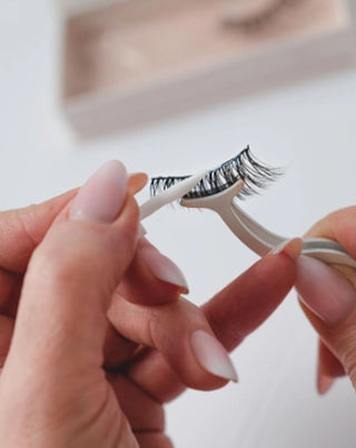 Ciglia finte su striscia 2d riutilizzabili morbide e leggere Bambi Eyes Bamm!Lashes - 3