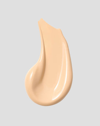 Fondotinta illuminante leggero e multitasking per ottenere un look luminoso Paese - 6