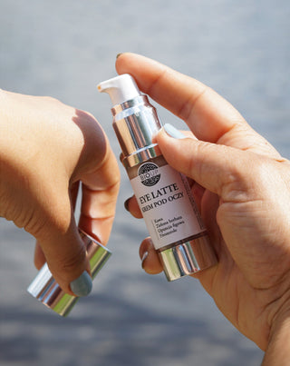 Crema per il contorno occhi effetto velluto con caffeina e cellule staminali Eye Latte BIOUP - 2