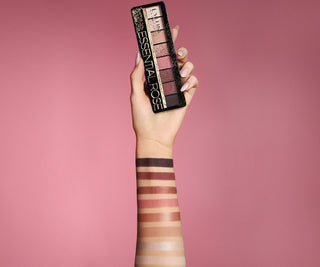 Palette di ombretti 8 colori nei toni del beige e del rosa Essential Rose Eveline
