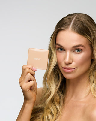 Bronzer pressato Selfglow 02 Warm con principi attivi per il contouring del viso Paese - 3