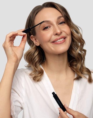 Transparentny żel do laminacji brwi z aloesem i pantenolem Nutridome 1 - 2