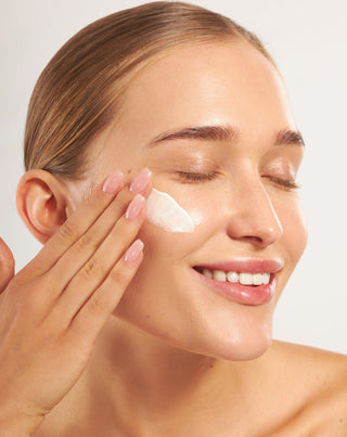 Crema viso idratante con SPF 50 con allantoina e acido ialuronico Nutridome - 2