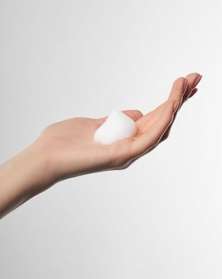 Schiuma detergente viso ai fiori d'arancio amaro Mel Skin - 2