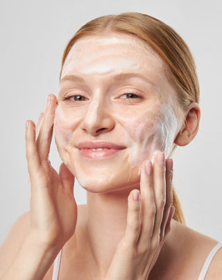 Set con fango del Mar Morto: maschera purificante e schiuma detergente per il viso per il detox e il ripristino dell’equilibrio della pelle Mel Skin - 2