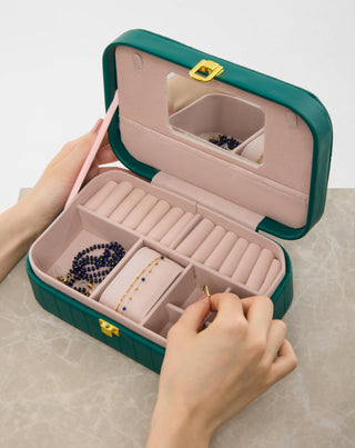 Grande portagioie con scomparti, rotelle e specchio, verde Mys_1 - 2