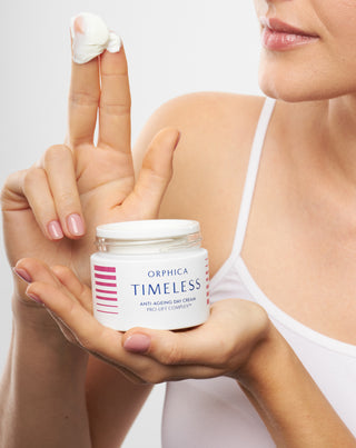 Set cosmetici per la pelle matura: crema giorno con filtro SPF 20 e crema notte Orphica - 2