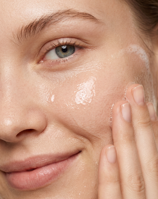 Olio detergente per rimuovere trucco e impurità dal viso Nutridome - 2