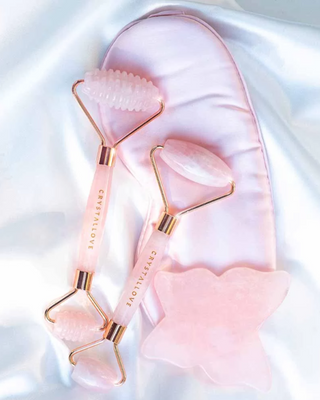 Massaggiatore per il viso con rullo di quarzo rosa - pietra dell'amore Rose quartz roller Crystallove - 2