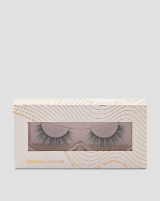 Ciglia finte su striscia 2d riutilizzabili Misterious Gal Bamm!Lashes - 1