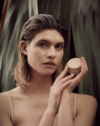 Cipria naturale sciolta d'orzo per fissare e opacizzare il trucco Paese - 2