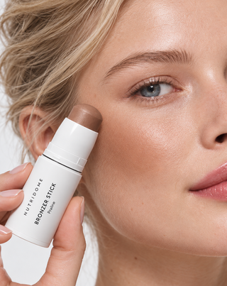 Bronzer stick per il viso, effetto abbronzatura naturale e contouring preciso Praline Nutridome