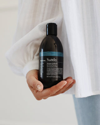 Shampoo rinforzante contro la caduta dei capelli con prebiotici Sendo - 2