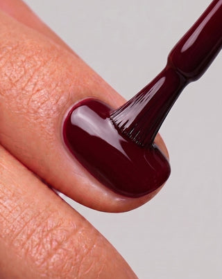 Smalto semipermanente per unghie UV/LED Cherry Chocolate 017 Nutridome - 3