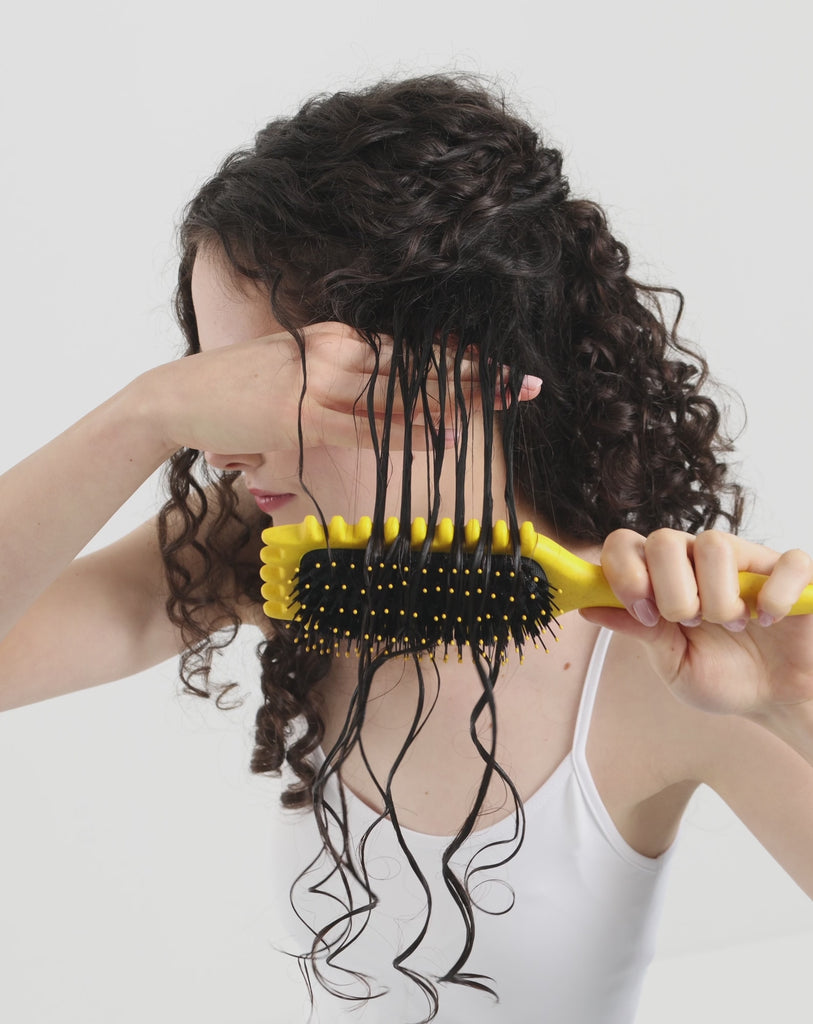 Spazzola per capelli ricci e ondulati per definire i colpi di scena_5