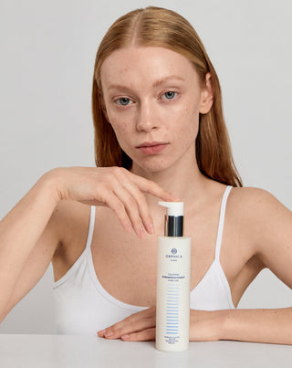 Acqua micellare struccante e detergente con urea, acido ialuronico e glicolico Cleansing Orphica Clinic 200 ml - 3